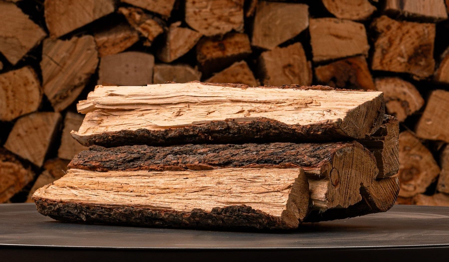 Bûches de bois franc séchées à la perfection - FIREWOOD DIRECT Canada